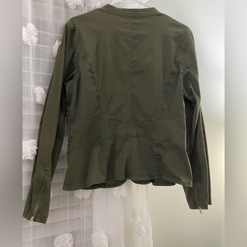 Live a Little Olive Green Blazer - Picture 4 of 5